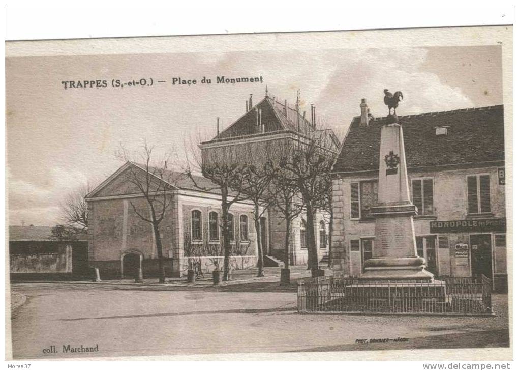 TRAPPES  Place Du Monument - Trappes