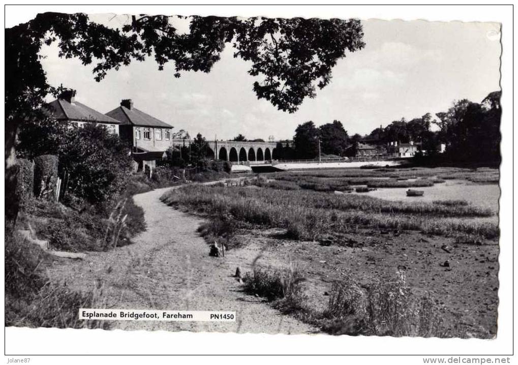 CPA   PHOTO     FAREHAM         ESPLANADE BRIDGEFOOT - Sonstige & Ohne Zuordnung