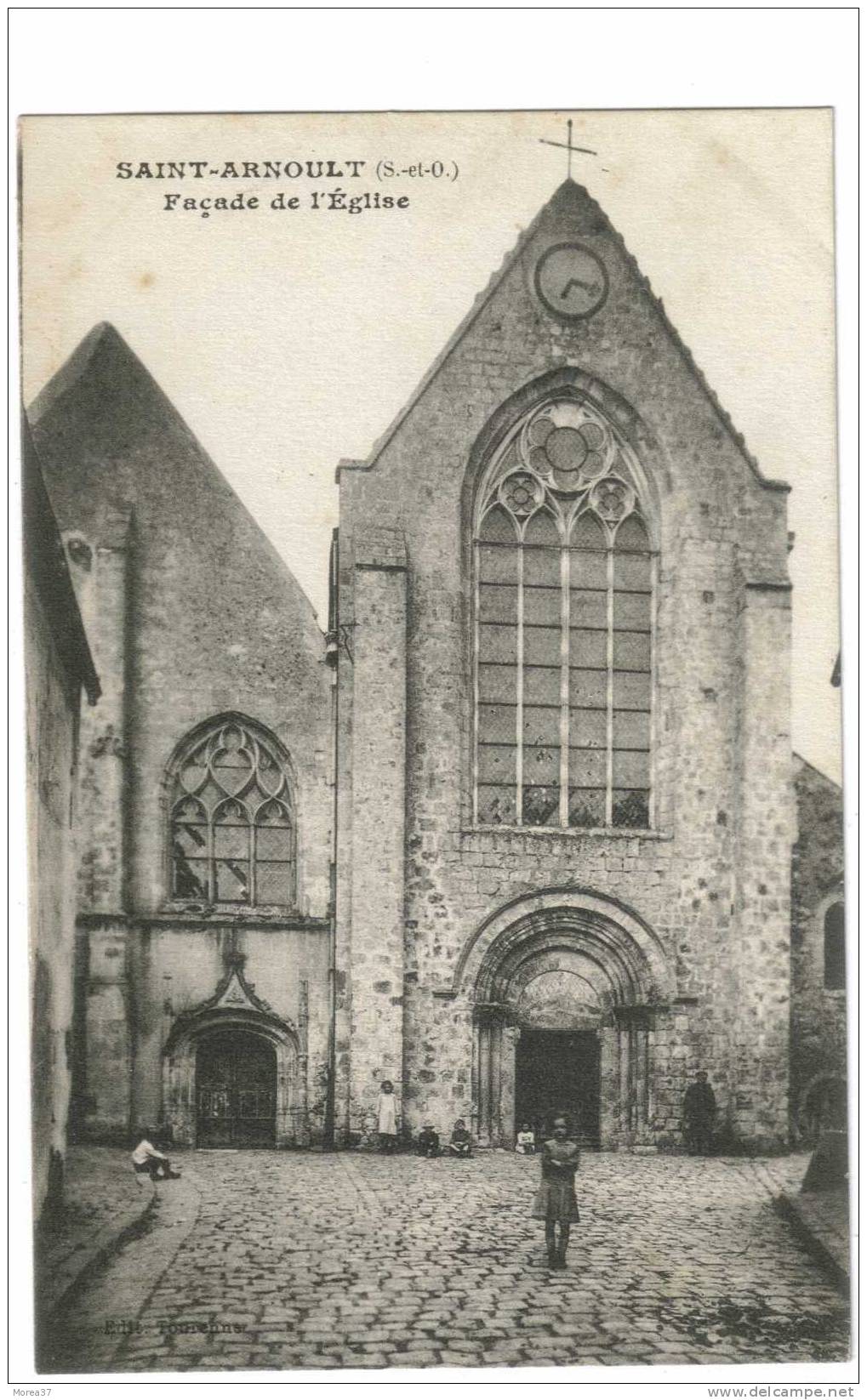 SAINT ARNOULT EN YVELINES  Façade De L'église - St. Arnoult En Yvelines