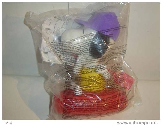 MAC DONALD / SNOOPY  EN CANOE  /  2000 / HT 17/19 CM /  ETAT NEUF EN SACHET NON OUVERT - McDonald's