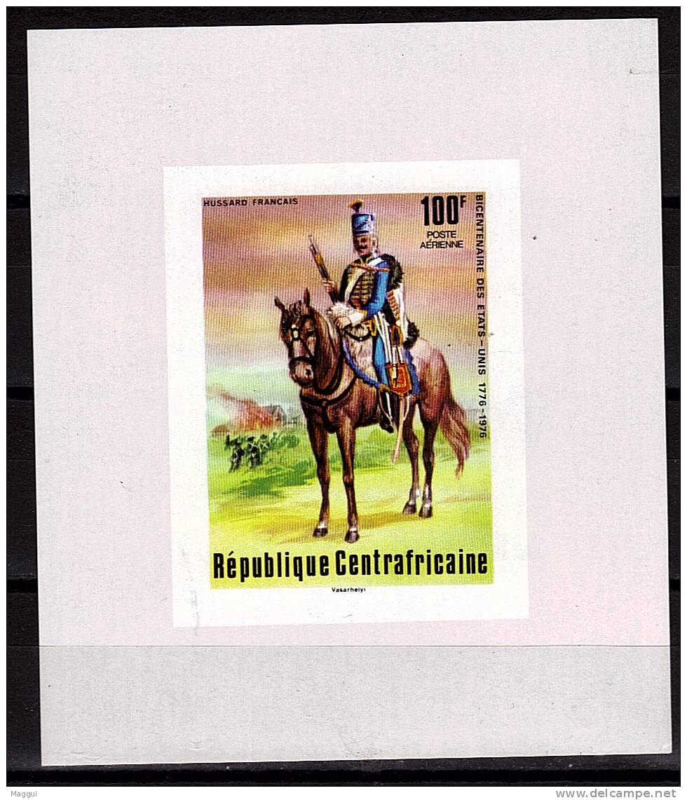 CENTRAFRIQUE   Epreuve De Luxe   Pa 143 ** NON DENTELE  Bicentenaire De L Amerique - Uniforme - Indépendance USA