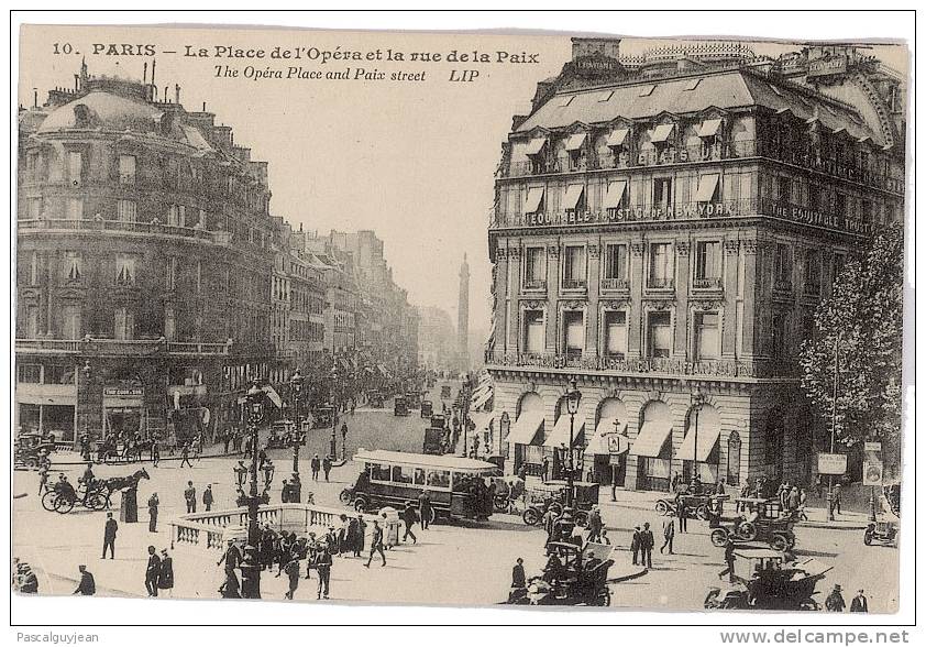 CPA PLACE DE L'OPERA ET RUE DE LA PAIX - Arrondissement: 02