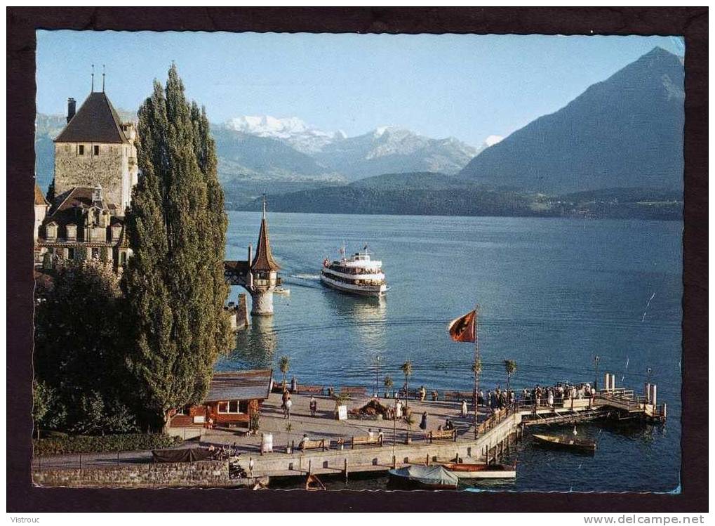 OBERHOFEN - Schloss Und Schiffstation - Circulé - Gelaufen - Circulated - 1972. - Oberhofen Am Thunersee