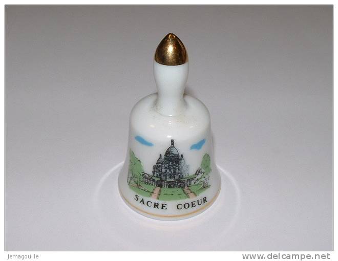 Cloche En Porcelaine - SACRE COEUR - D-2 - Cloches