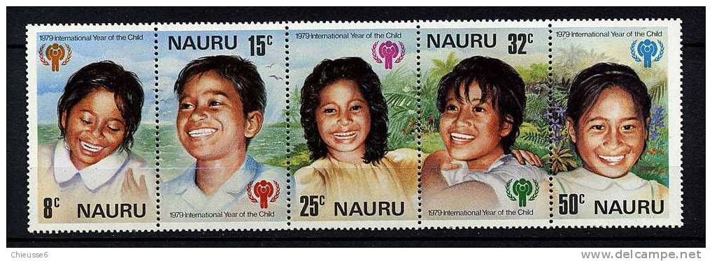 Nauru ** N° 198 à 202 Se Tenant - Année Internationale De L'enfant - Nauru