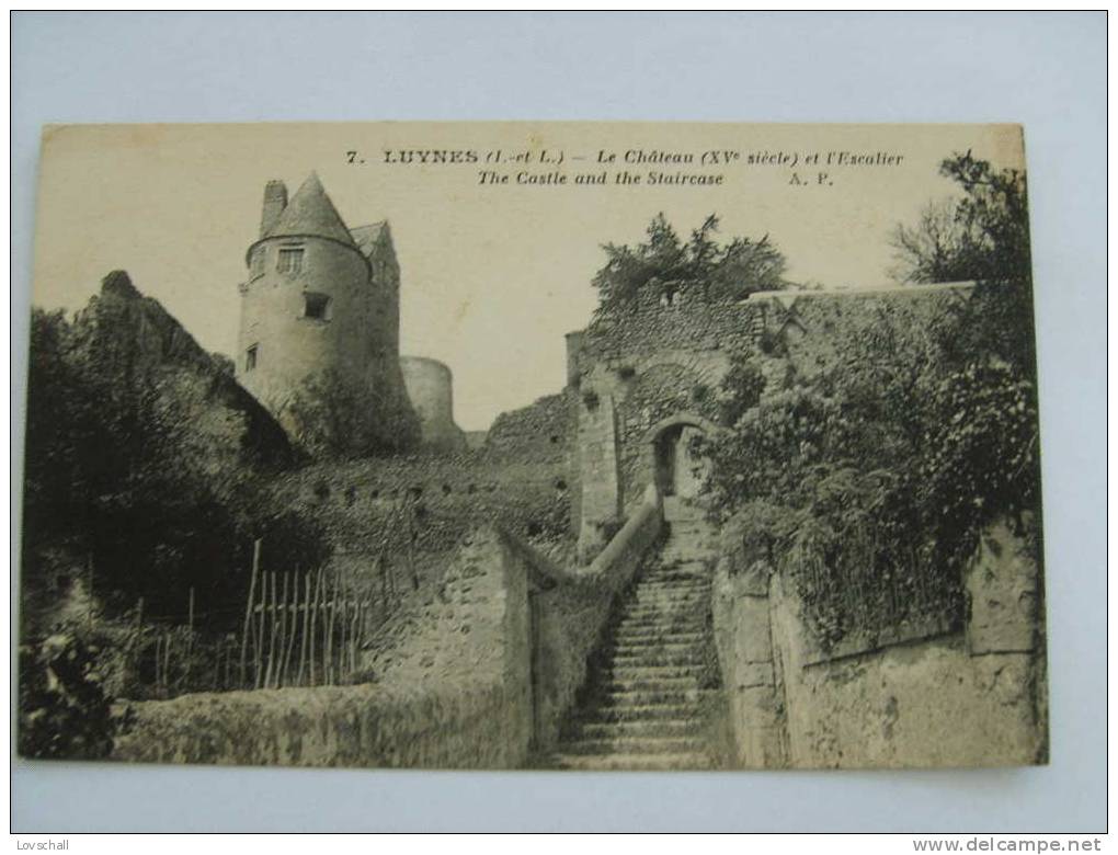 Luynes. -- Le Château Et L´Escalier. - Luynes