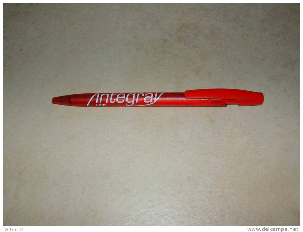 Stylo Publicitaire Couleur Rouge Red Advertising Pen INTEGRAL UEM METZ FRANCE - Pens