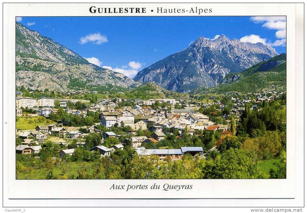 GUILLESTRE . Vue Aérienne Générale .   Voir Recto - Verso    (C779) - Guillestre