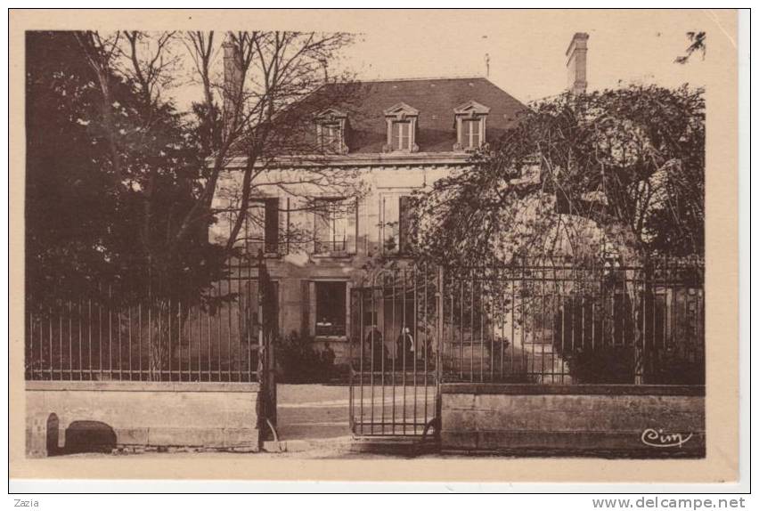 52.216/DOULAINCOURT - Hôpital Pougny - Doulaincourt