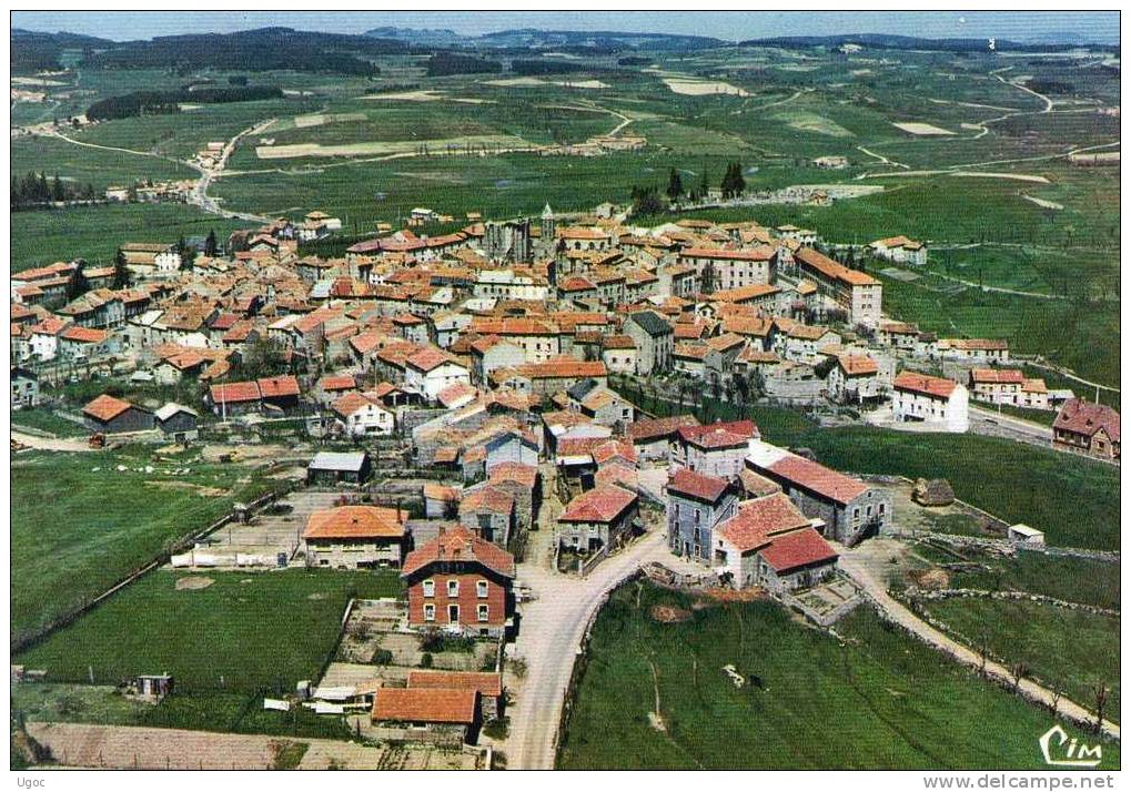 CPSM-43-Haute-Loire-SAUGUES-Vue Générale Aérienne.  689/2 - Saugues