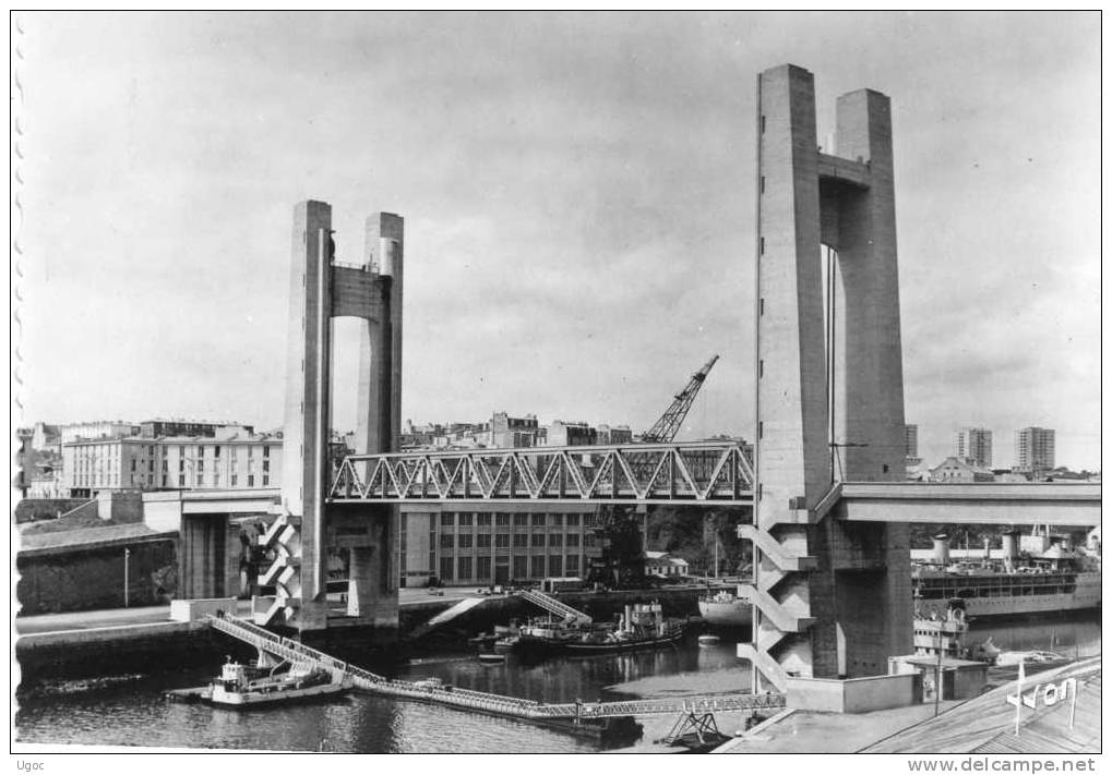 CPSM-29-FINISTERE- BREST- Le Pont Levant De Recouvrance.  767/2 - Brest