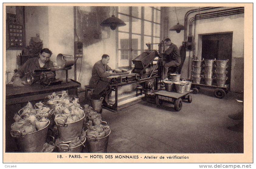 PARIS.HOTEL DES MONNAIES.ATELIER DE VERIFICATION. - Munten (afbeeldingen)