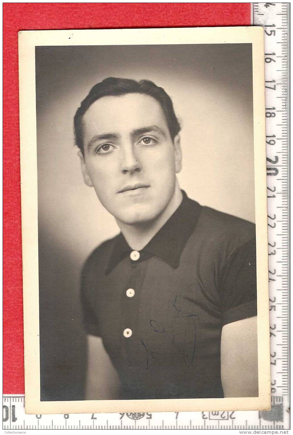 R Goutier - Foto Postcard +   Signature  Original - Photo  : J Drombeke ,grote Markt Merchtem - Handtekenig - Sportspeople