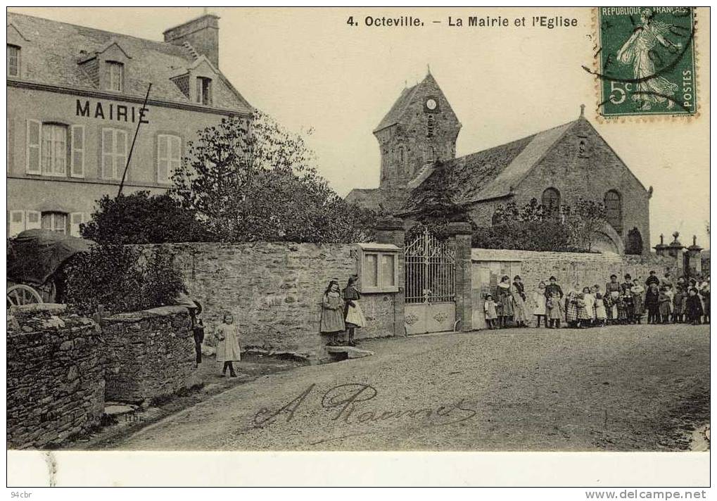 CPA (50)     OCTEVILLE   La Mairie Et L Eglise - Octeville