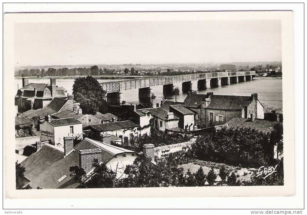 LOIRE  INFERIEURE  /  MAUVES-sur-LOIRE  /  VUE  SUR  LE  PORT  ET  LE  PONT - Altri & Non Classificati