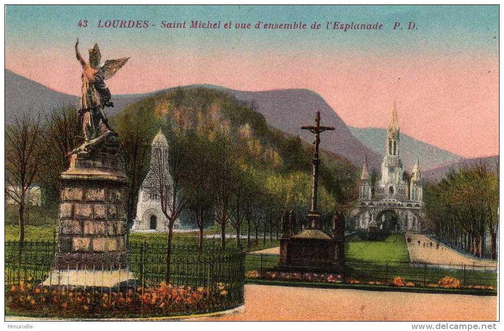 HAUTES PYRENEES-LOURDES Saint Michel Et Vue D'ensemble De L'Esplanade-MB - Lourdes