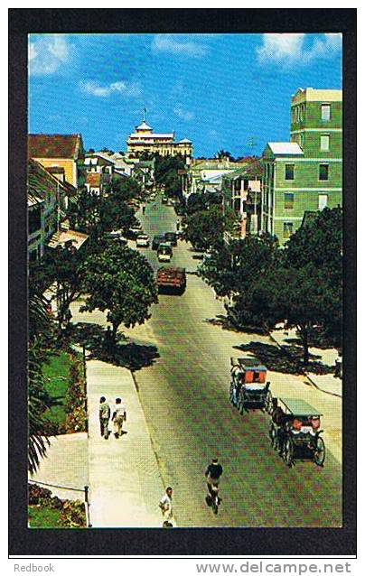 3 Postcards Nassau Bahamas - Famous Bay Street - Beach Lodge - Fort Montague Hotel - Ref 387 - Bahamas