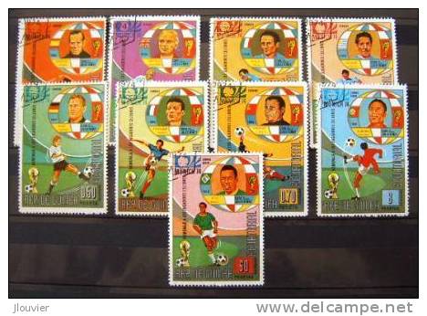 Série 9 Timbres. Football - Munich 74. Hommage Aux Joueurs Célèbres. Guinée Equatoriale. Michel N° 307-315. - Guinea Equatoriale