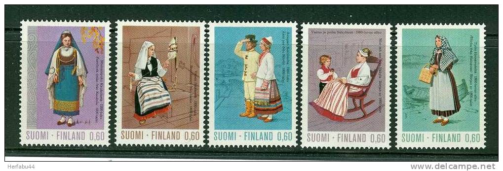 Finland    Regional Costumes      Set     SC#533-37 MNH - Unused Stamps