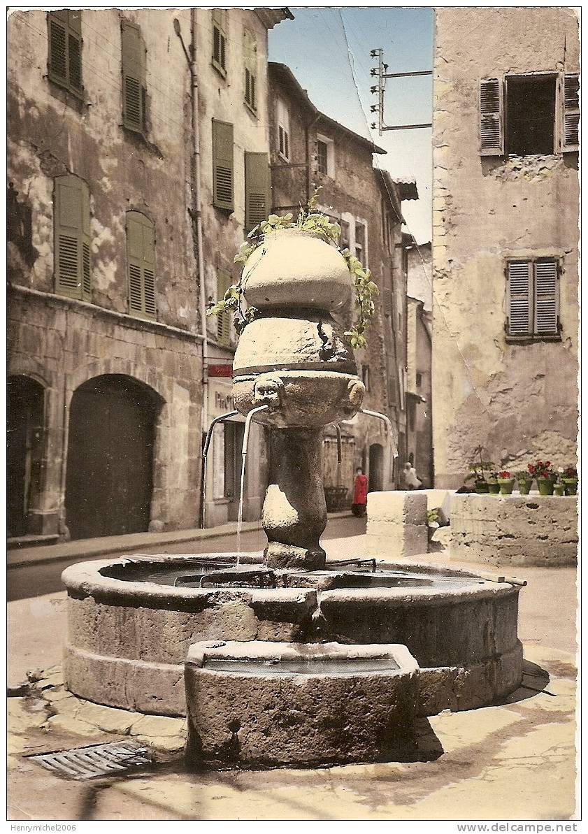 Castellane Vieille Fontaine, Vers Digne Manosque Castellane Sisteron Barcelonnette - Castellane