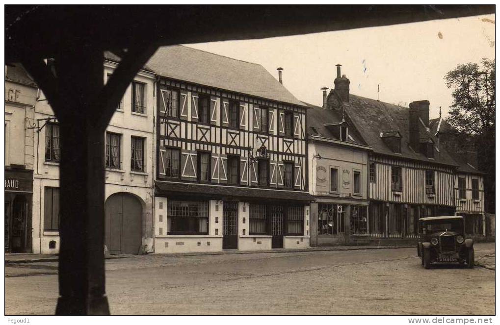 LYONS-la-FORET  (EURE)  " HOTEL De La LICORNE "  Achat Immédiat - Lyons-la-Forêt