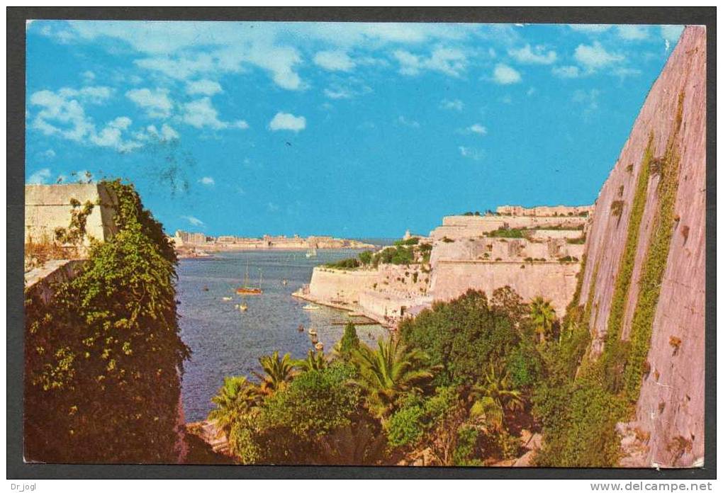 MA137) Marsamxett Harbour, Malta - 1968 - Malte