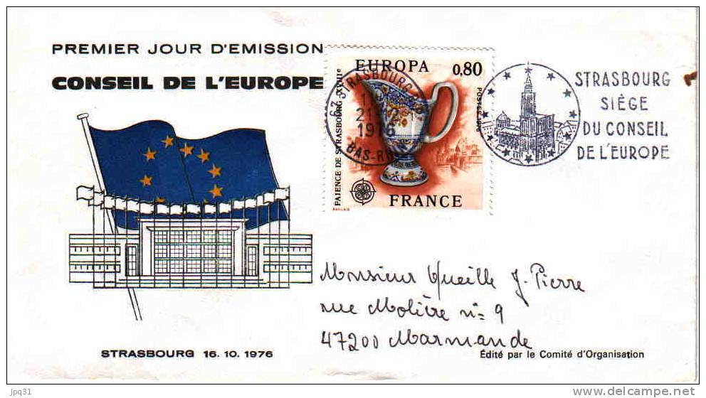Enveloppe Illustrée Avec Flamme Strasbourg Siège Du Conseil De L'Europe - Strasbourg 21/12/76 - Institutions Européennes