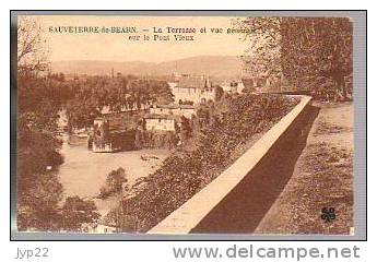 Jolie CP Ancienne 64 Sauveterre De Béarn La Terrasse Et Vue Générale Sur Le Pont Vieux - Ed MTTL - Sauveterre De Bearn