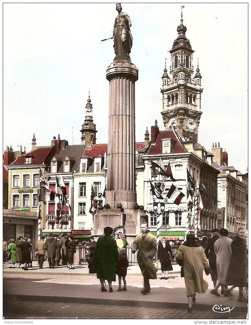 Lille, Grand'place , La Déesse - Lille