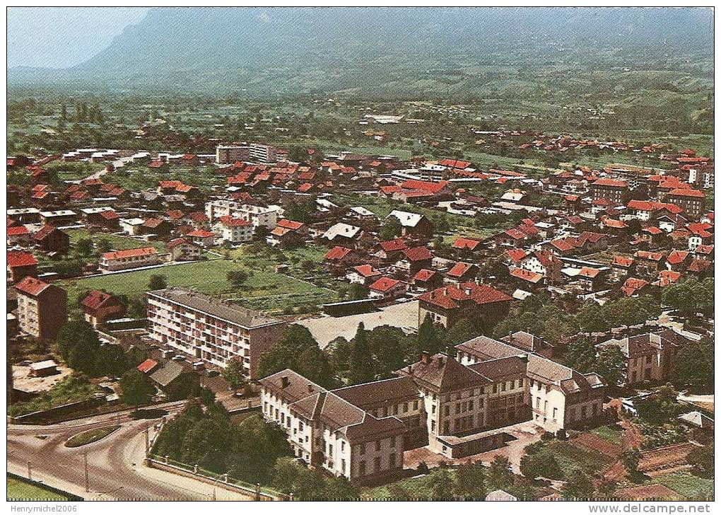 Vue Aérienne D'albertville - Albertville