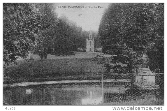 51. JONCHERY SUR VESLE. LA VILLE AUX BOIS.   LE PARC.  Legende En Rouge. - Jonchery-sur-Vesle