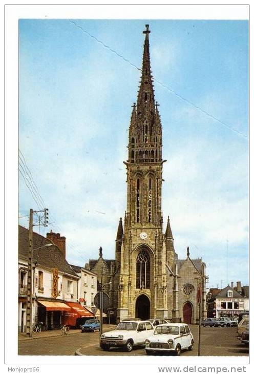 CPM De La Guerche De Bretagne   Eglise Fondée En 1206 - La Guerche-de-Bretagne
