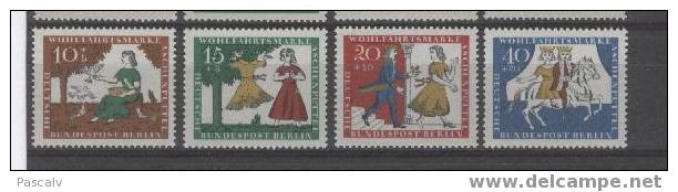 Berlin Yvert 242 / 245 Série Complète Neuve ** MNH Contes Pour Enfants Cendrillon - Gallinacées & Faisans