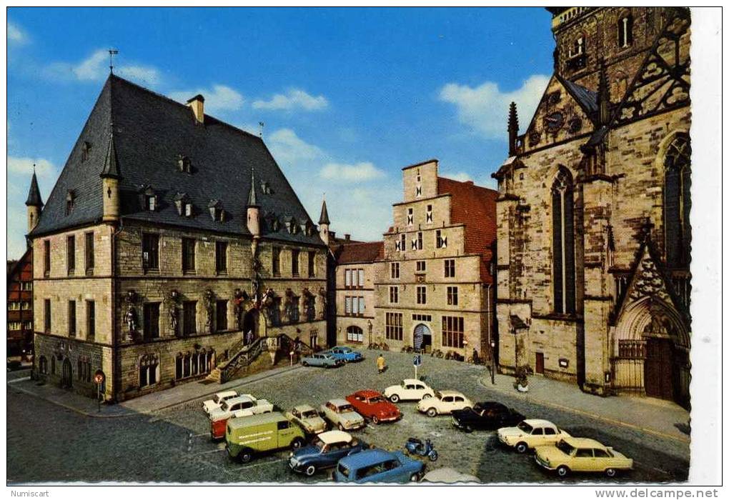 CPSM...OSNABRUECK...EGLISE ET PLACE ANIMEE...AVEC VOITURES... - Osnabrueck