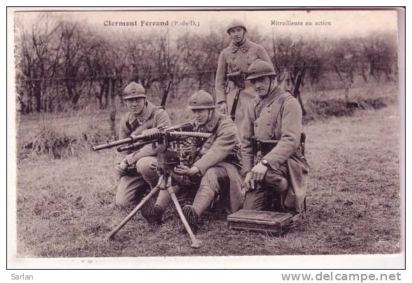 MILITARIA N° 105 , Clermont Ferrand , Mitrailleuse En Action ( HOTCHKISS ) - Ausrüstung