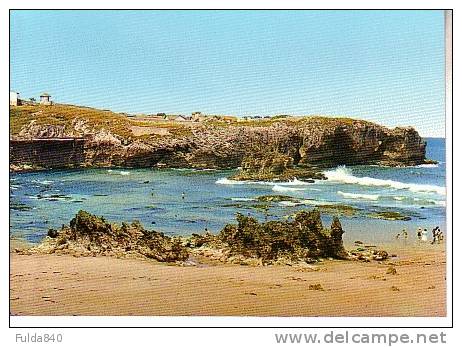 CPM.  LLANES.    Playa / Plage / Beach. - Asturias (Oviedo)