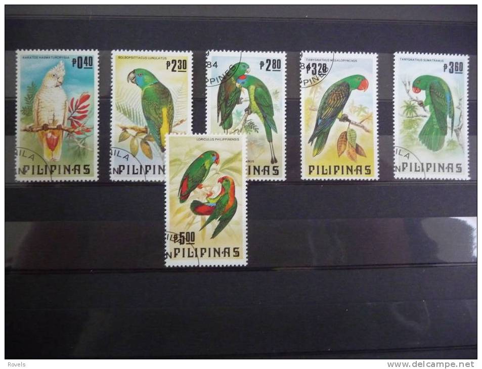 PILIPINAS SET FROM 6 BIRDS 1984 - Papagayos