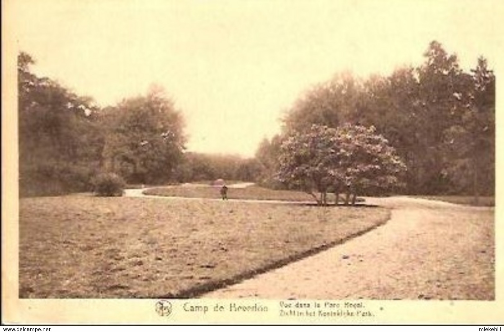 CAMP MILITAIRE DE BEVERLOO-VUE DANS LE PARC ROYAL-ZICHT IN HET KONINKLIJKE PARK - Leopoldsburg (Beverloo Camp)