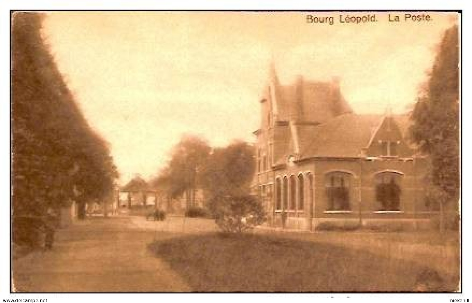 LEOPOLDSBURG-BOURG-LEOPOLD -BEVERLOO--LA POSTE -Kiosque à Musique - Leopoldsburg (Camp De Beverloo)