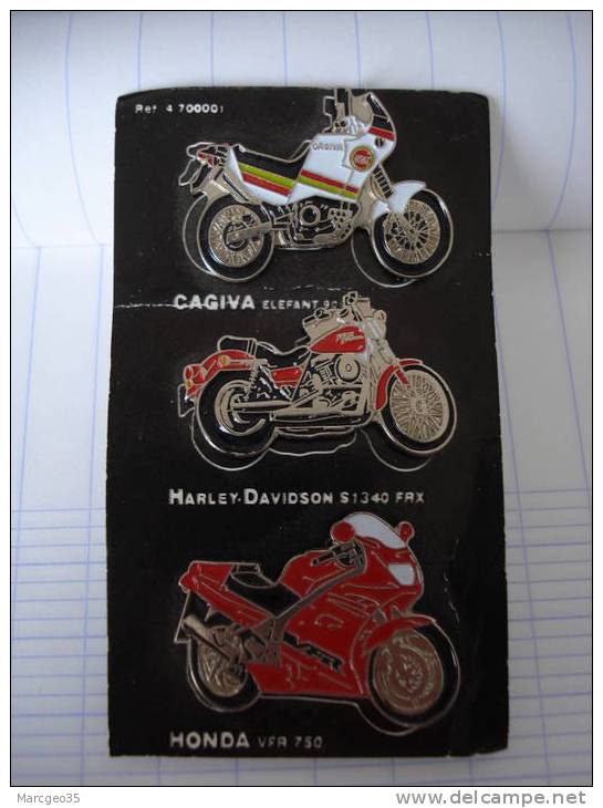 Lot De 3 Pin's Motos: Cagiva, Harley-Davidson, Honda - Motos