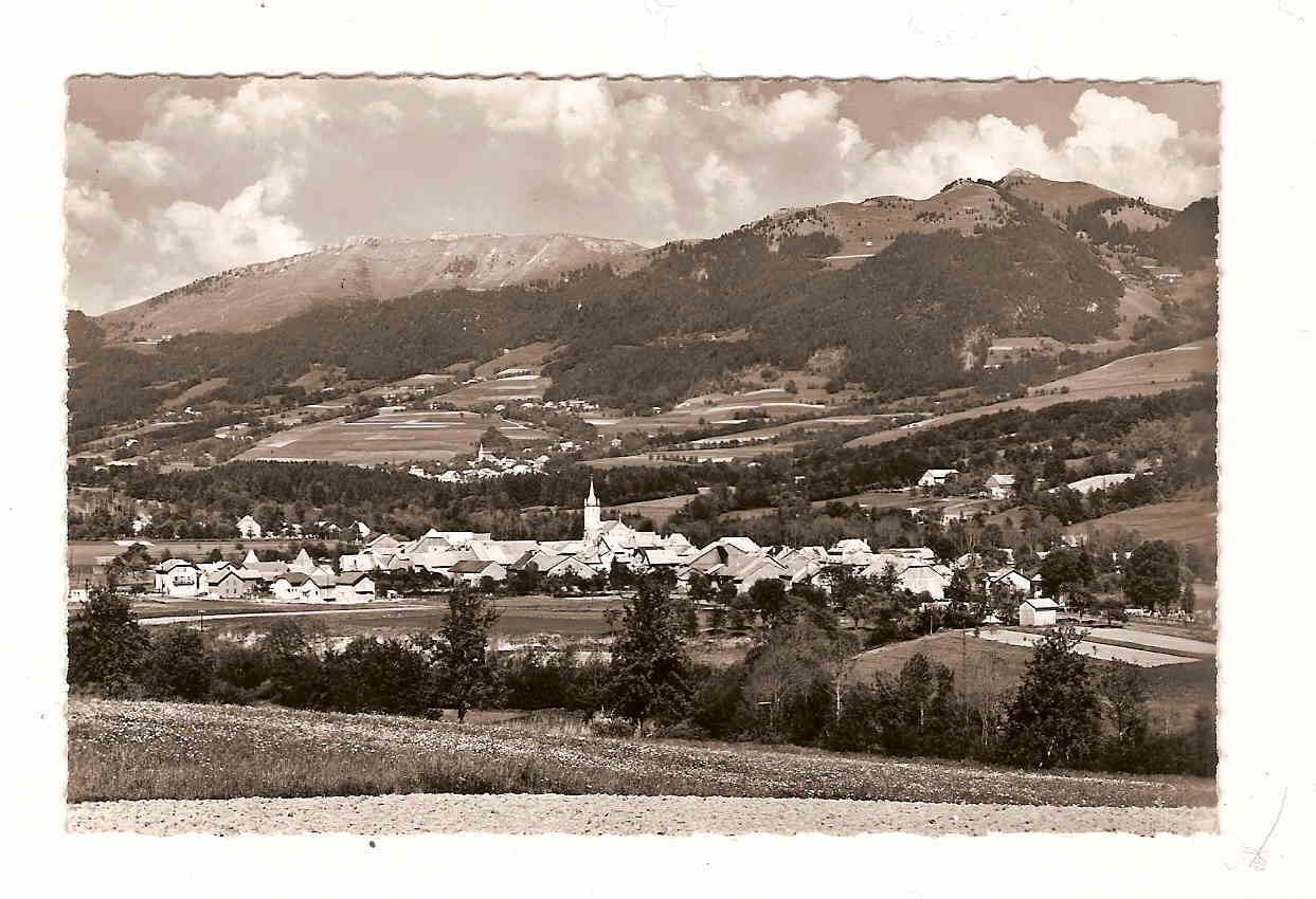 BOEGE - Vue Générale. Montagnes D´Hirmantaz Et De Miribel. - Boëge