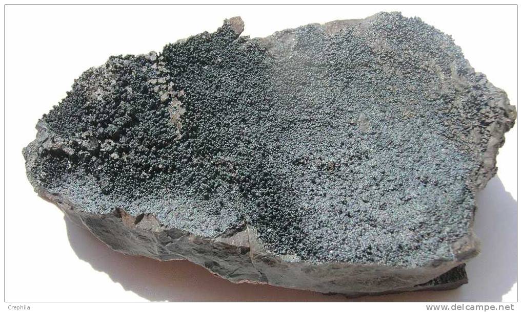 GOETHITE - Hatt Rust Mine - Hibbing - Minnesota - U.S.A.  --  T - Mineralen