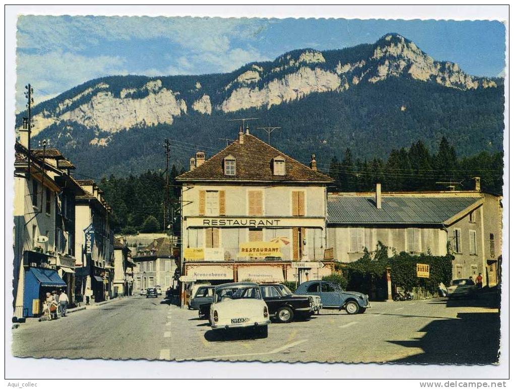 SAINT LAURENT DU PONT    38 ISERE    Alt 416 M   LA PLACE  ET UNE 2CV CITROEN - Saint-Laurent-du-Pont