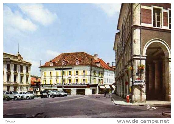 38 LA TOUR DU PIN Place De La Sous Prefecture Les Arcades - La Tour-du-Pin