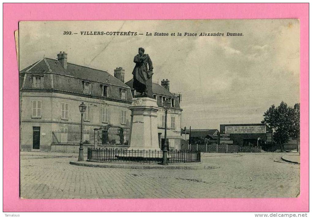 02 - AISNE - VILLERS COTTERETS - La STATUE Et La PLACE Alexandre DUMAS - Edit. Risse Lib. N° 393 - CPA Voyagée En 1910 - - Villers Cotterets