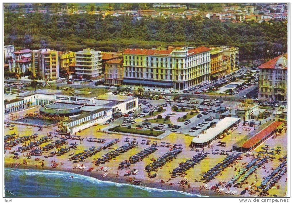 Offerta N° 5 Cartoline Di Viareggio Viaggiate - Viareggio