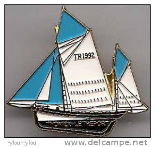 BATEAUX - THONIER LE TREPORT TR 1992 - Pin Magnifique - Boats