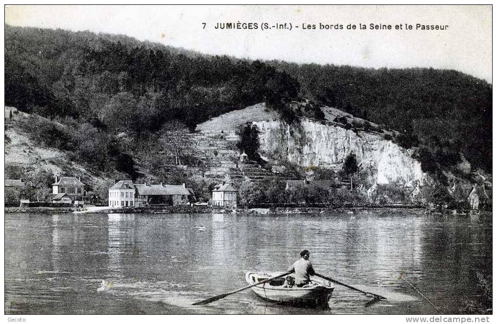 Les Bords De La Seine Et Le Passeur - Jumieges