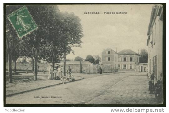 95 EZANVILLE   Place De La Mairie - Ezanville