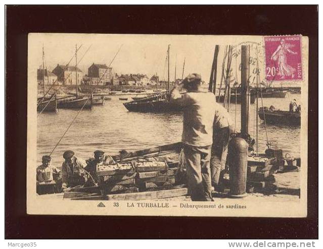 La Turballe Débarquement De Sardines édit.cap N° 33 Animée Pêcheurs Bateaux Belle Carte - La Turballe